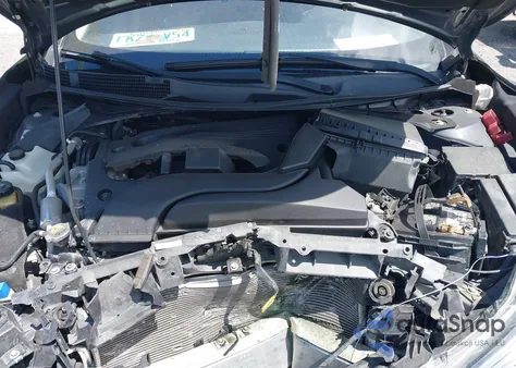 2018 Nissan Altima 2.5 Sr из США, поврежденный, VIN 1N4AL3AP1JC293471